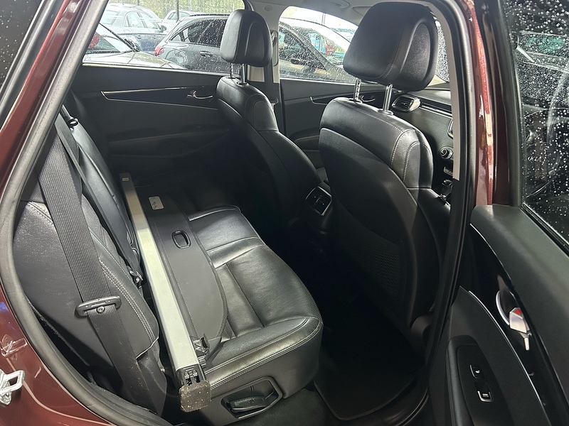 Kia Sorento 2.2 CRDi KX-2 SUV 5dr Diesel Auto AWD Euro 6 (s/s) (197 bhp) - U10873