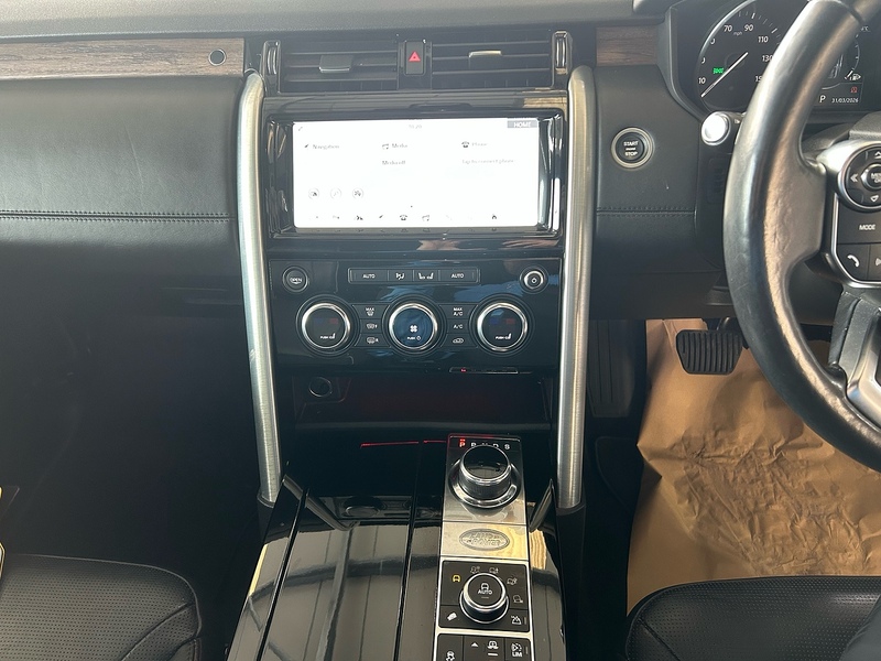Land Rover Discovery TD V6 HSE Luxury - U10874