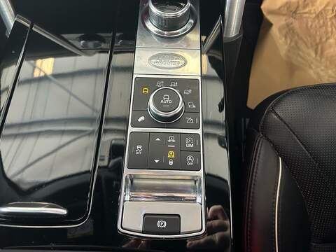 Land Rover Discovery TD V6 HSE Luxury - U10874