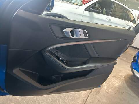 BMW 1 Series 1.5 118i M Sport (LCP) Hatchback 5dr Petrol DCT Euro 6 (s/s) (136 ps) - U10877