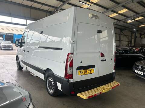 Vauxhall Movano 2.3 CDTi 3500 BiTurbo Edition Panel Van 5dr Diesel Manual FWD L2 H2 Euro 6 (135 ps) - U10886