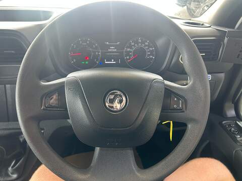 Vauxhall Movano 2.3 CDTi 3500 BiTurbo Edition Panel Van 5dr Diesel Manual FWD L2 H2 Euro 6 (135 ps) - U10886
