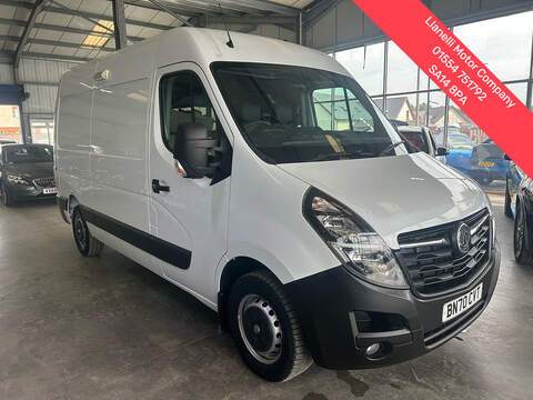 Vauxhall Movano 2.3 dCi 35 Business+ Panel Van 4dr Diesel Manual FWD LWB Medium Roof Euro 6 (135 ps)