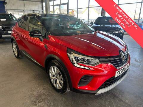 Renault Captur 3.0 TD V6 HSE Luxury SUV 5dr Diesel Auto 4WD Euro 6 (s/s) (258 ps)