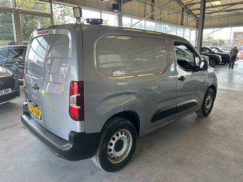 Peugeot Partner 1.5 BlueHDi 1000 Grip Standard Panel Van 5dr Diesel Manual SWB Euro 6 (s/s) (100 bhp) - U10891