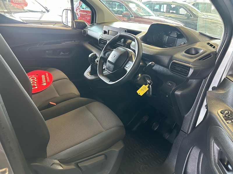 Peugeot Partner 1.5 BlueHDi 1000 Grip Standard Panel Van 5dr Diesel Manual SWB Euro 6 (s/s) (100 bhp) - U10891