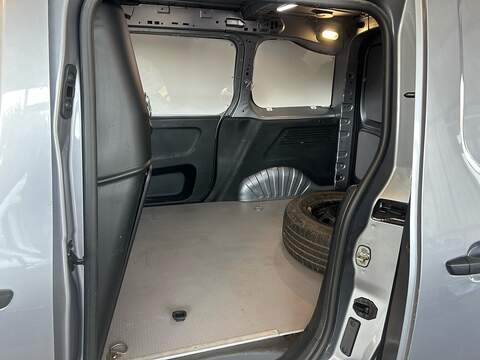 Peugeot Partner 1.5 BlueHDi 1000 Grip Standard Panel Van 5dr Diesel Manual SWB Euro 6 (s/s) (100 bhp) - U10891