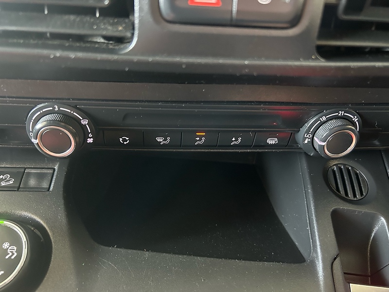 Peugeot Partner 1.5 BlueHDi 1000 Grip Standard Panel Van 5dr Diesel Manual SWB Euro 6 (s/s) (100 bhp) - U10891
