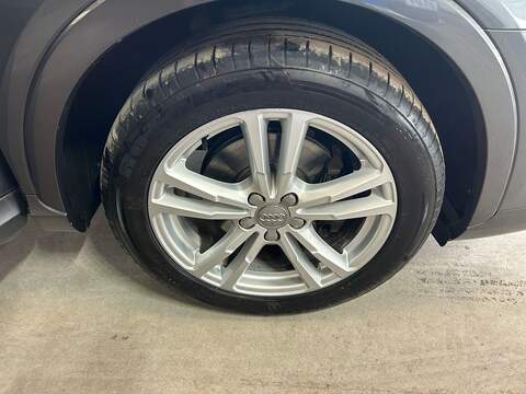 Audi Q3 1.4 TFSI CoD S line Edition SUV 5dr Petrol S Tronic Euro 6 (s/s) (150 ps) - U10895
