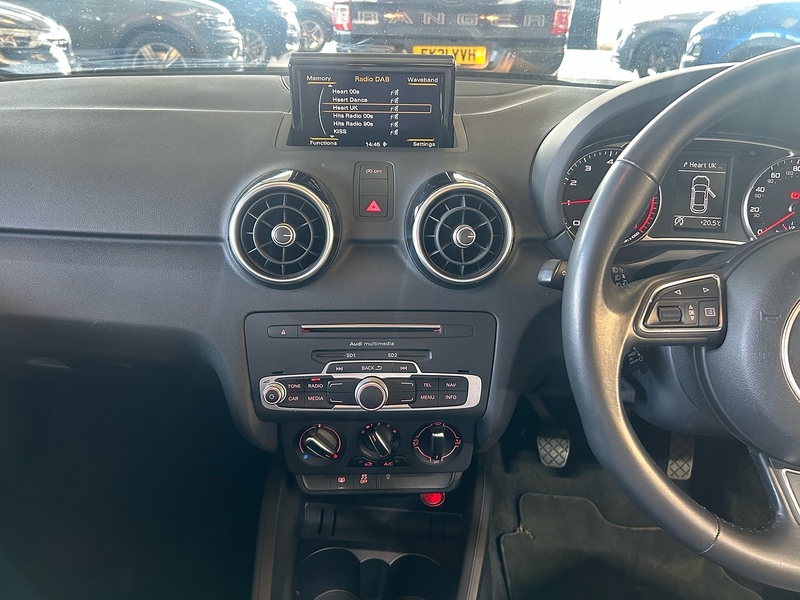 Audi A1 TFSI Sport - U10897