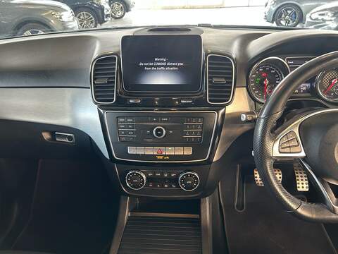Mercedes-Benz GLE 2.1 GLE250d AMG Night Edition SUV 5dr Diesel G-Tronic 4MATIC Euro 6 (s/s) (204 ps) - U10908