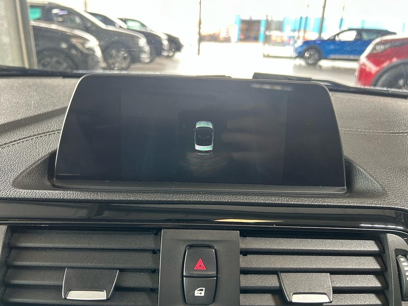 BMW 2 Series 1.5 218i M Sport Convertible 2dr Petrol Manual Euro 6 (s/s) (136 ps) - U10916