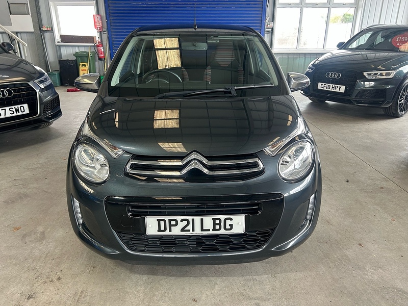 Citroen C1 1.0 VTi Shine Hatchback 5dr Petrol Manual Euro 6 (s/s) (72 ps) - U10921
