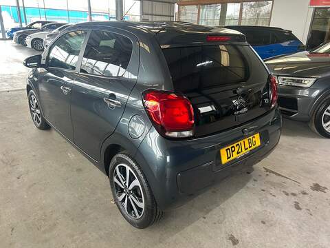 Citroen C1 1.0 VTi Shine Hatchback 5dr Petrol Manual Euro 6 (s/s) (72 ps) - U10921