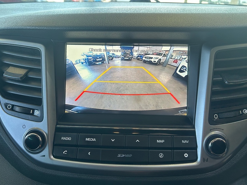 Hyundai TUCSON 1.7 CRDi Blue Drive Premium SUV 5dr Diesel DCT Euro 6 (s/s) (141 ps) - U10928