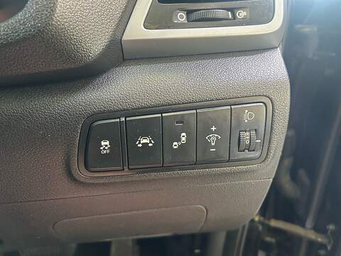 Hyundai TUCSON 1.7 CRDi Blue Drive Premium SUV 5dr Diesel DCT Euro 6 (s/s) (141 ps) - U10928