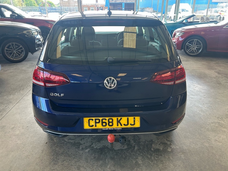 Volkswagen Golf 1.5 TSI EVO SE Hatchback 5dr Petrol Manual Euro 6 (s/s) (150 ps) - U10940