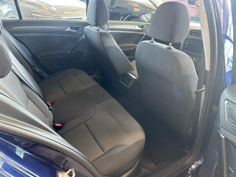 Volkswagen Golf 1.5 TSI EVO SE Hatchback 5dr Petrol Manual Euro 6 (s/s) (150 ps) - U10940