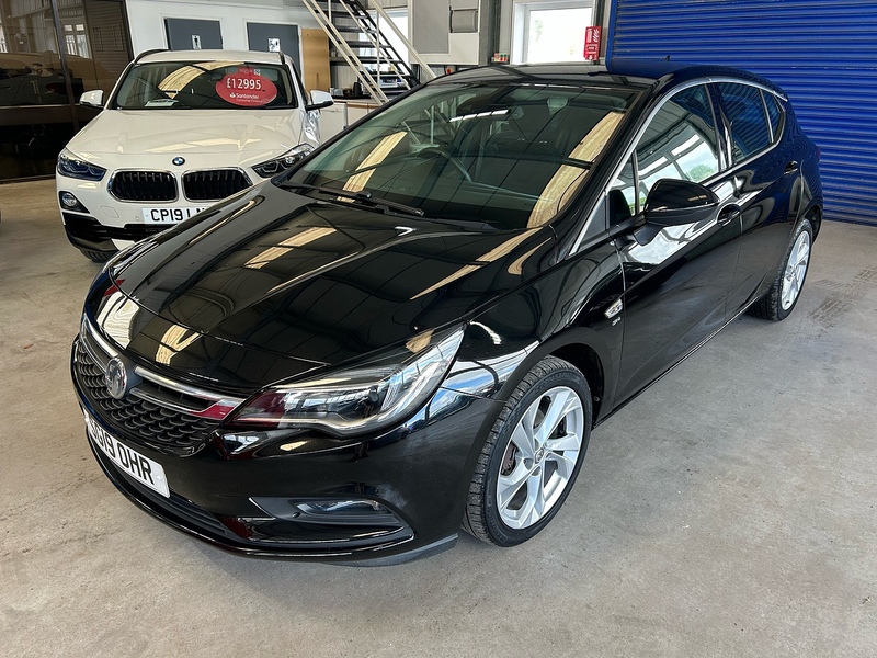 Vauxhall Astra 1.4i Turbo SRi Nav Hatchback 5dr Petrol Manual Euro 6 (150 ps) - U10943