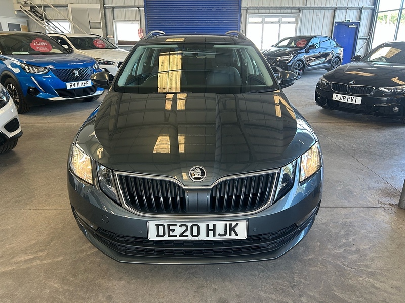 Skoda Octavia 2.0 TDI SE Technology Estate 5dr Diesel Manual Euro 6 (s/s) (150 ps) - U10947