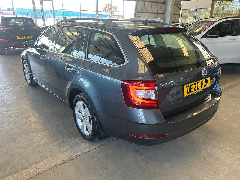 Skoda Octavia 2.0 TDI SE Technology Estate 5dr Diesel Manual Euro 6 (s/s) (150 ps) - U10947