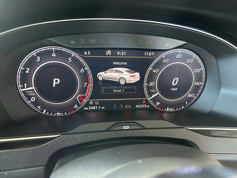Volkswagen Arteon 2.0 TSI R-Line Fastback 5dr Petrol DSG 4Motion Euro 6 (s/s) (280 ps) - U10951