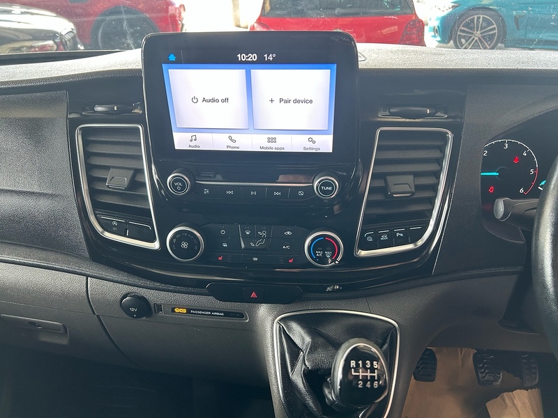 Ford Transit Custom 2.0 300 EcoBlue Limited Panel Van 5dr Diesel Manual L2 H1 Euro 6 (s/s) (130 ps) - U10953