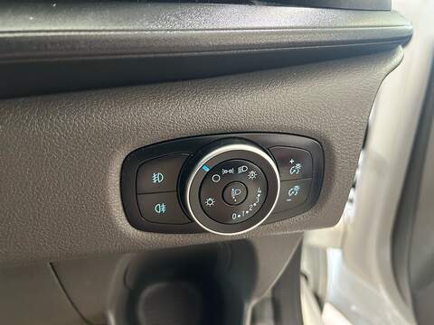 Ford Transit Custom 2.0 300 EcoBlue Limited Panel Van 5dr Diesel Manual L2 H1 Euro 6 (s/s) (130 ps) - U10953