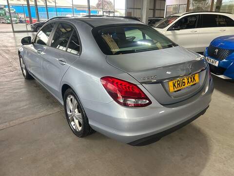 Mercedes-Benz C Class 2.0 C200 SE Saloon 4dr Petrol 7G-Tronic+ Euro 6 (s/s) (184 ps) - U10959
