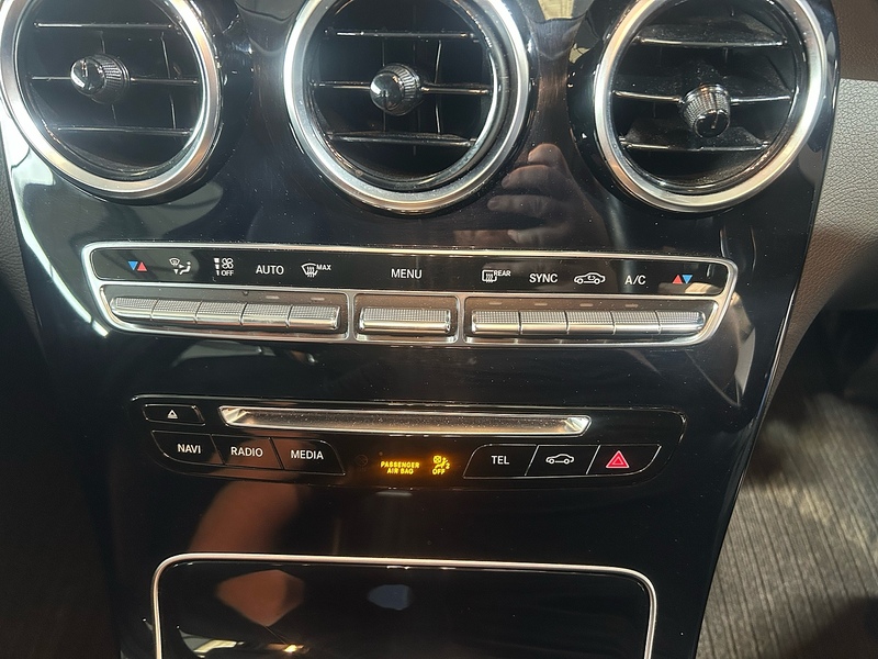 Mercedes-Benz C Class 2.0 C200 SE Saloon 4dr Petrol 7G-Tronic+ Euro 6 (s/s) (184 ps) - U10959