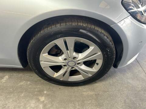 Mercedes-Benz C Class 2.0 C200 SE Saloon 4dr Petrol 7G-Tronic+ Euro 6 (s/s) (184 ps) - U10959