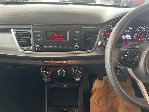 Kia Rio 1.25 1 Hatchback 5dr Petrol Manual Euro 6 (s/s) (83 bhp) - U10963