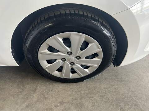 Kia Rio 1.25 1 Hatchback 5dr Petrol Manual Euro 6 (s/s) (83 bhp) - U10963