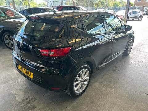 Renault Clio 0.9 TCe Dynamique Nav Hatchback 5dr Petrol Manual Euro 6 (s/s) (90 ps) - U10964