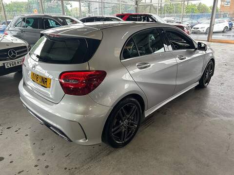 Mercedes-Benz A Class 2.1 A200d AMG Line Hatchback 5dr Diesel 7G-DCT Euro 6 (s/s) (136 ps) - U10973
