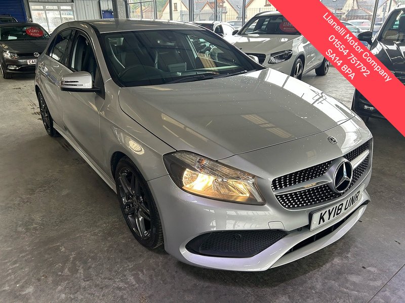 Mercedes-Benz A Class 2.1 A200d AMG Line Hatchback 5dr Diesel 7G-DCT Euro 6 (s/s) (136 ps) - U10973