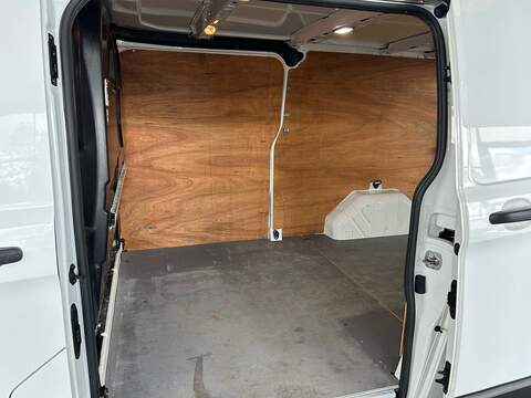 Ford Transit Custom 320 EcoBlue Leader - U10974