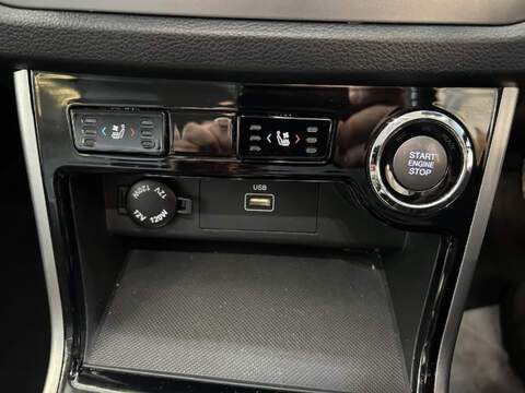 SsangYong Korando 1.5 Ultimate SUV 5dr Petrol Manual Euro 6 (s/s) (163 ps) - U10977