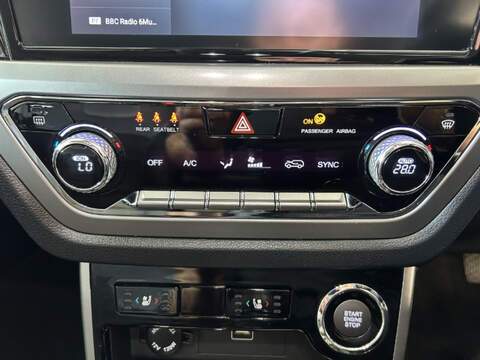 SsangYong Korando 1.5 Ultimate SUV 5dr Petrol Manual Euro 6 (s/s) (163 ps) - U10977