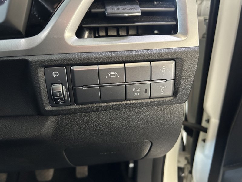 SsangYong Korando 1.5 Ultimate SUV 5dr Petrol Manual Euro 6 (s/s) (163 ps) - U10977