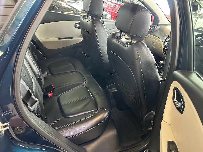 Renault Captur 1.3 TCe ENERGY GT Line SUV 5dr Petrol Manual Euro 6 (s/s) (130 ps) - U10981