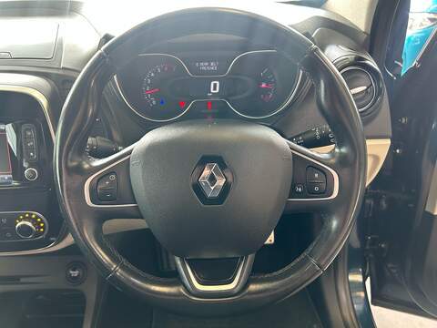 Renault Captur 1.3 TCe ENERGY GT Line SUV 5dr Petrol Manual Euro 6 (s/s) (130 ps) - U10981