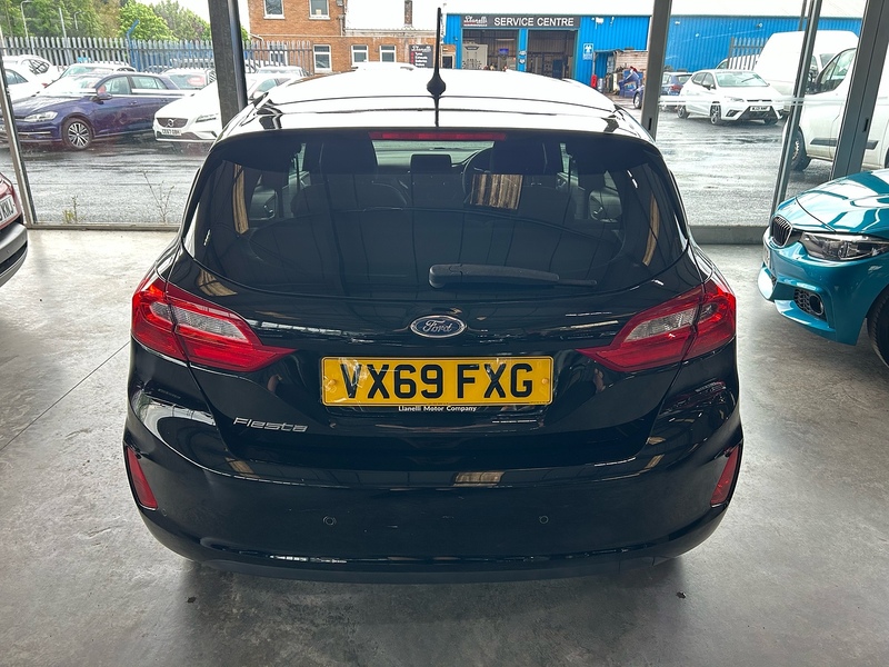 Ford Fiesta 1.1 Ti-VCT Trend Hatchback 5dr Petrol Manual Euro 6 (s/s) (85 ps) - U10983