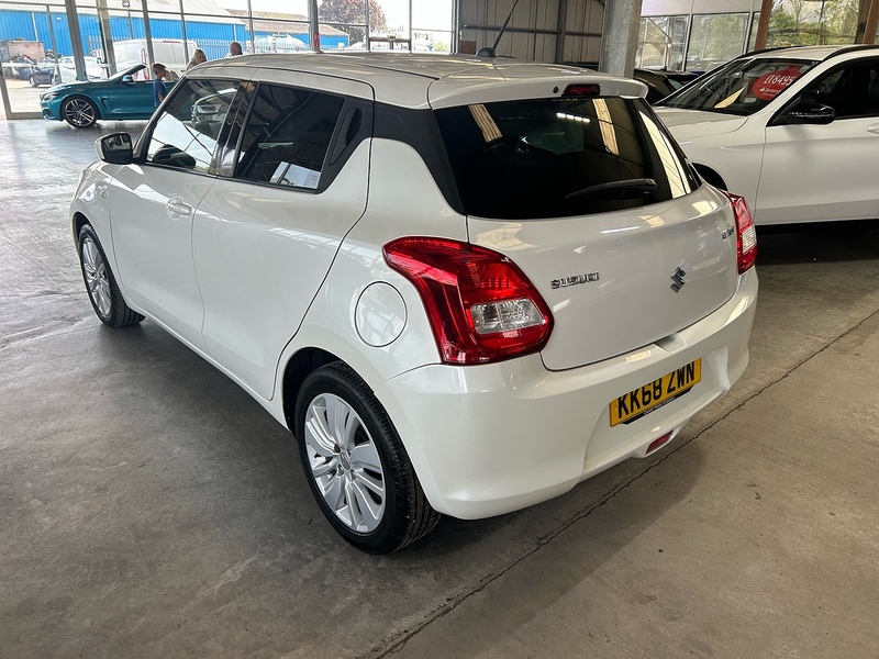 Suzuki Swift 1.0 Boosterjet GPF SZ-T Hatchback 5dr Petrol Manual Euro 6 (111 ps) - U10984