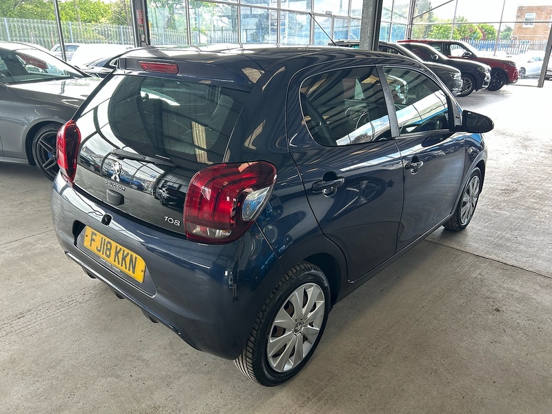 Peugeot 108 Active - U10985