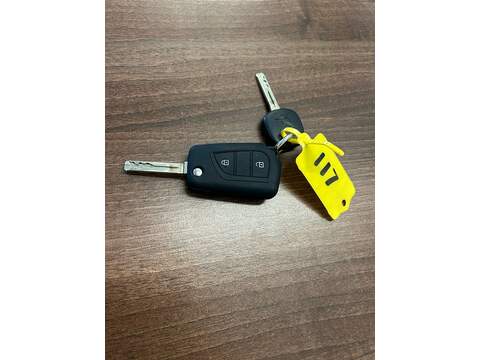 Peugeot 108 Active - U10985