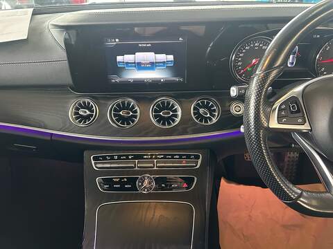 Mercedes-Benz E Class 2.0 E220d AMG Line Coupe 2dr Diesel G-Tronic+ Euro 6 (s/s) (194 ps) - U10989