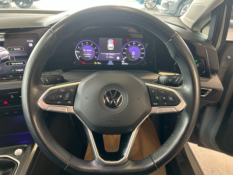 Volkswagen Golf 1.5 TSI Style Hatchback 5dr Petrol Manual Euro 6 (s/s) (130 ps) - U10990