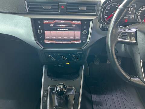 SEAT Arona 1.0 TSI SE Technology SUV 5dr Petrol Manual Euro 6 (s/s) (95 ps) - U10993