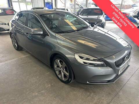 Volvo V40 1.5 118i M Sport Shadow Edition Hatchback 5dr Petrol Auto Euro 6 (s/s) (136 ps)